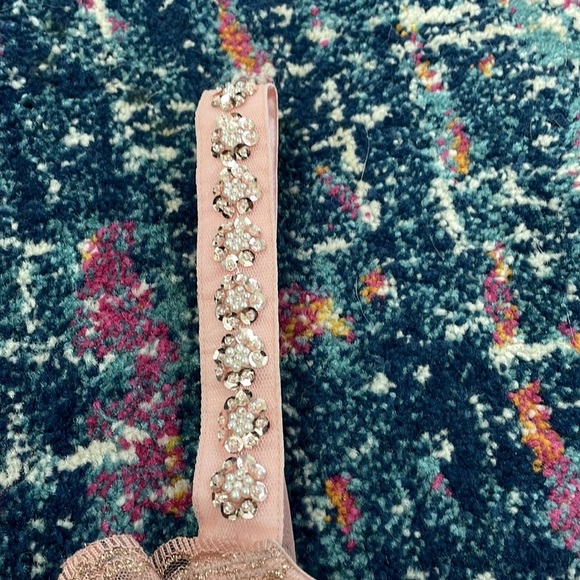 Victoria’s Secret Elegant Sparkly Pink Metallic Floral Sequins Dream Angels Bra - Picture 3 of 11